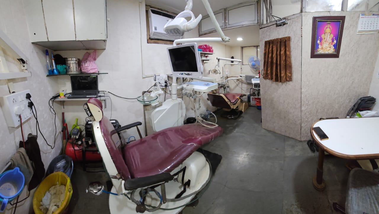 Experienced Implant Dentist Dombivli